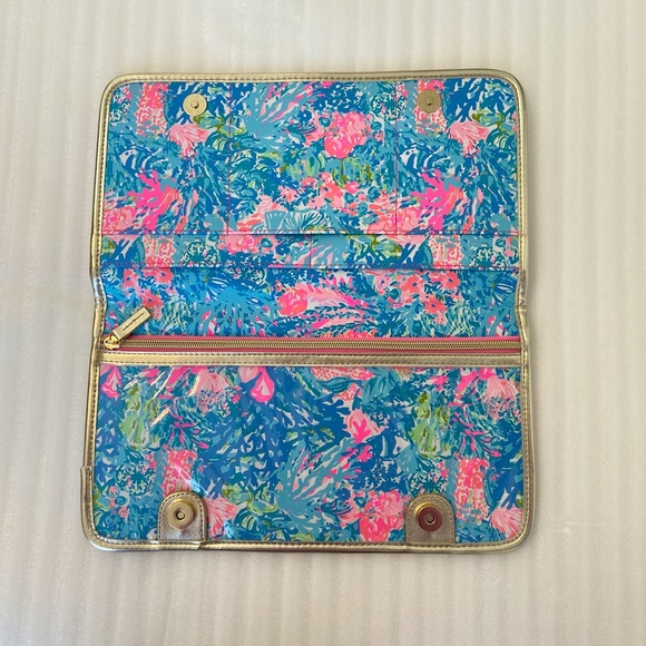 Lilly Pulitzer Blue and Pink Clutch - Picture 3 of 5